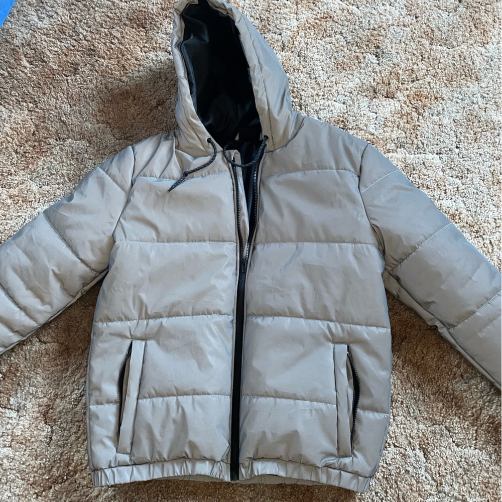 Medium winter coat, grey